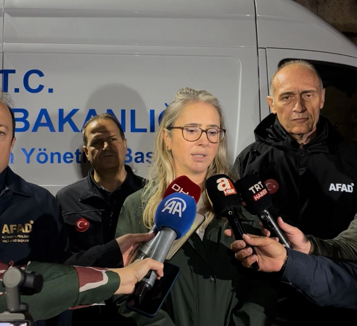 Foça’da Sel Mağdurlarına Destek Ziyareti
